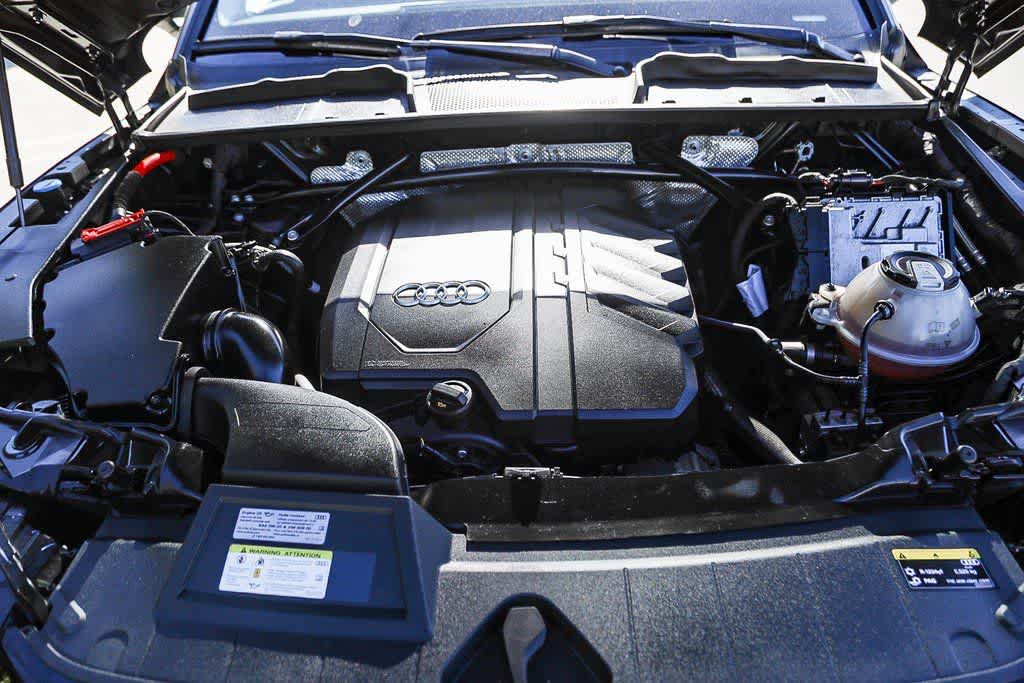 Thumbnail: 2021 Audi Q5 - 25