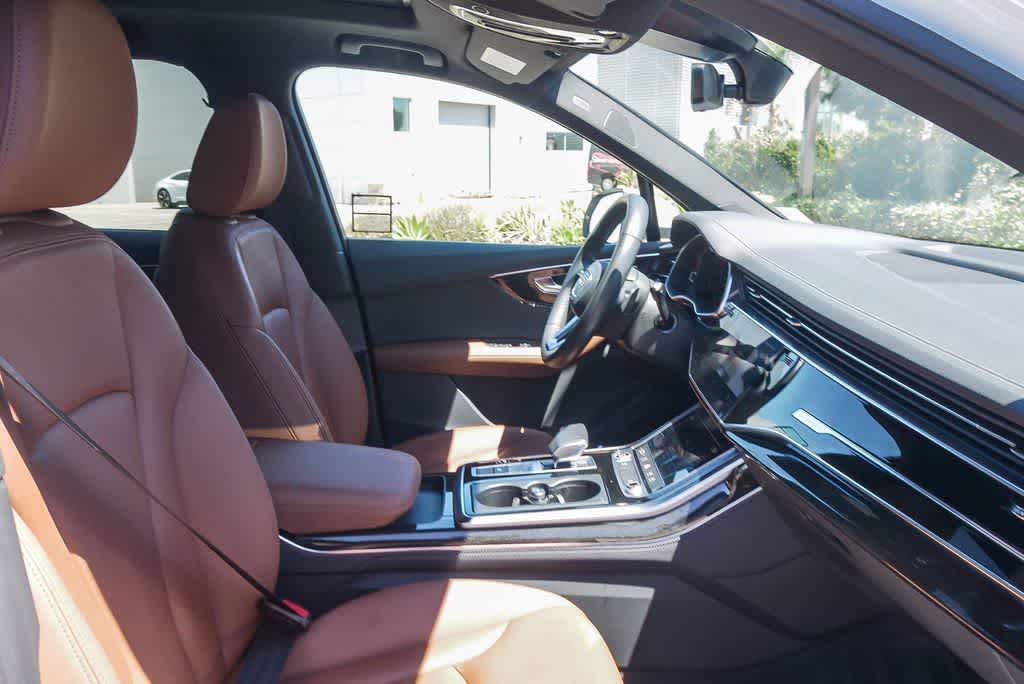 Thumbnail: 2023 Audi Q7 - 17