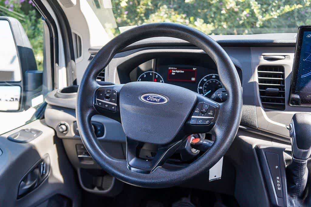 Thumbnail: 2022 Ford Transit Series - 14