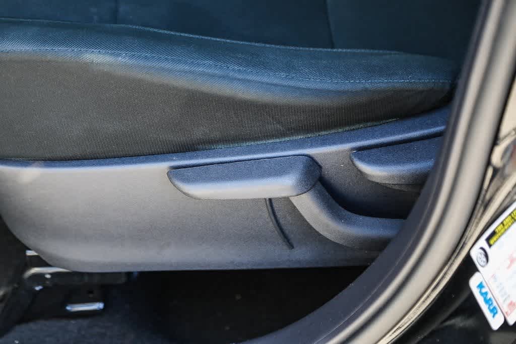 Thumbnail: 2024 Nissan Kicks - 18