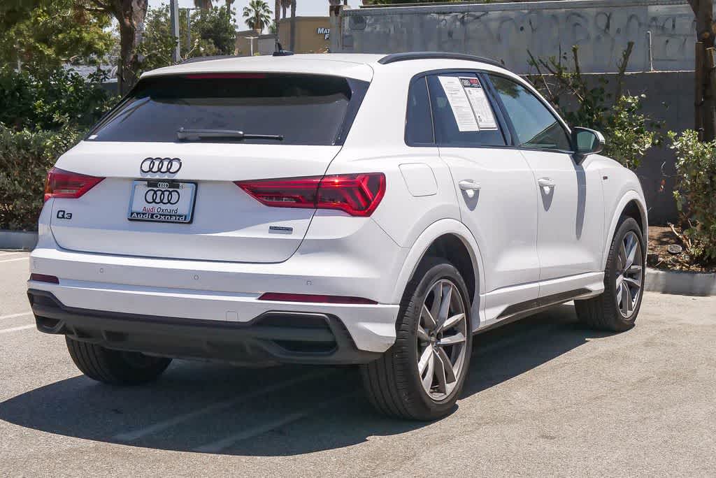 Thumbnail: 2025 Audi Q3 - 9