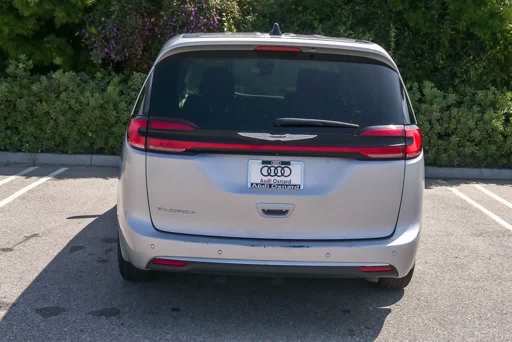 Thumbnail: 2023 Chrysler Pacifica - 12