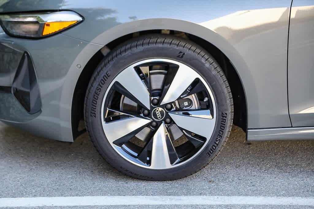 Thumbnail: 2025 Audi A5 - 9