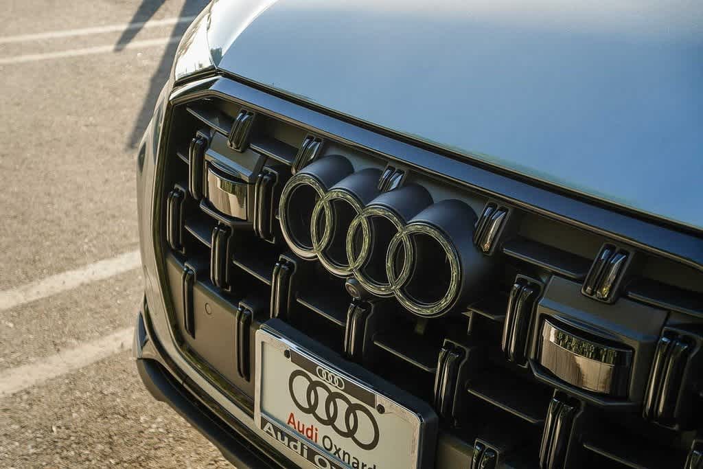 Thumbnail: 2026 Audi Q7 - 9