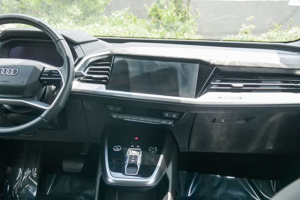 Thumbnail: 2023 Audi Q4 e-tron - 13