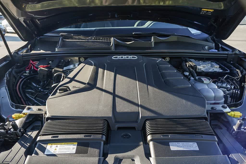 Thumbnail: 2026 Audi Q7 - 30