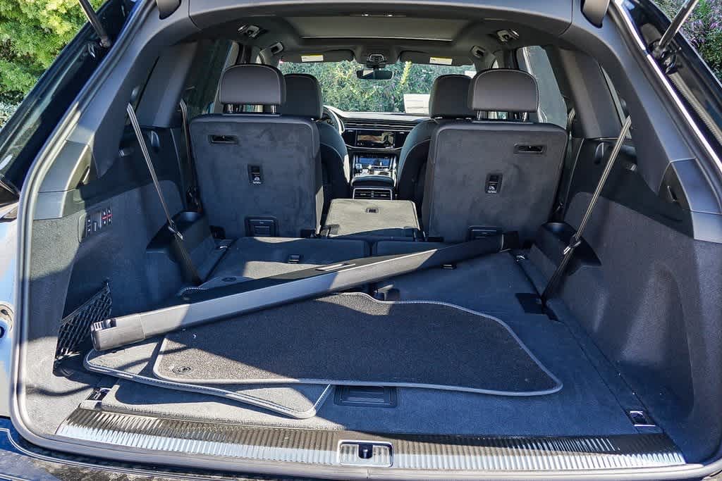 Thumbnail: 2026 Audi Q7 - 29