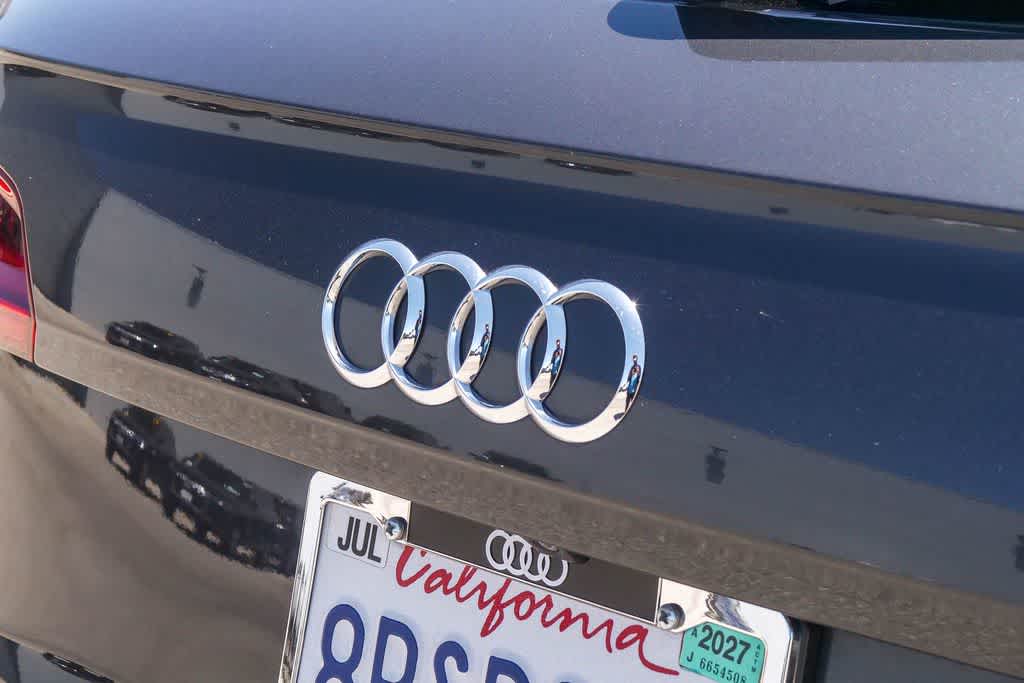 Thumbnail: 2020 Audi Q5 - 12