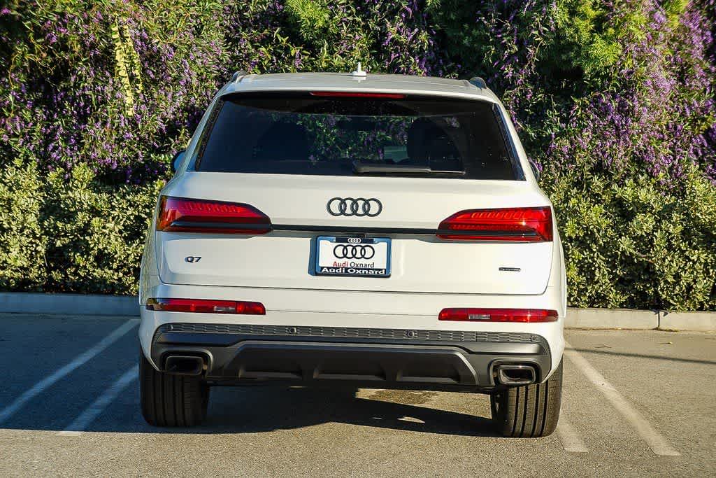 Thumbnail: 2026 Audi Q7 - 5