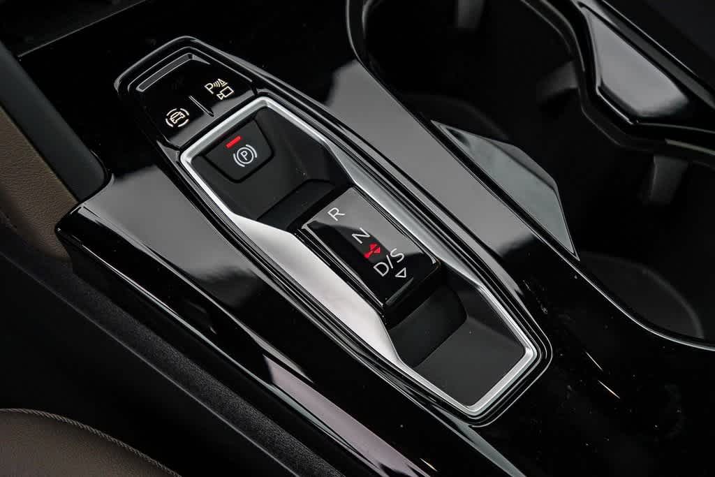 Thumbnail: 2025 Audi Q5 - 22