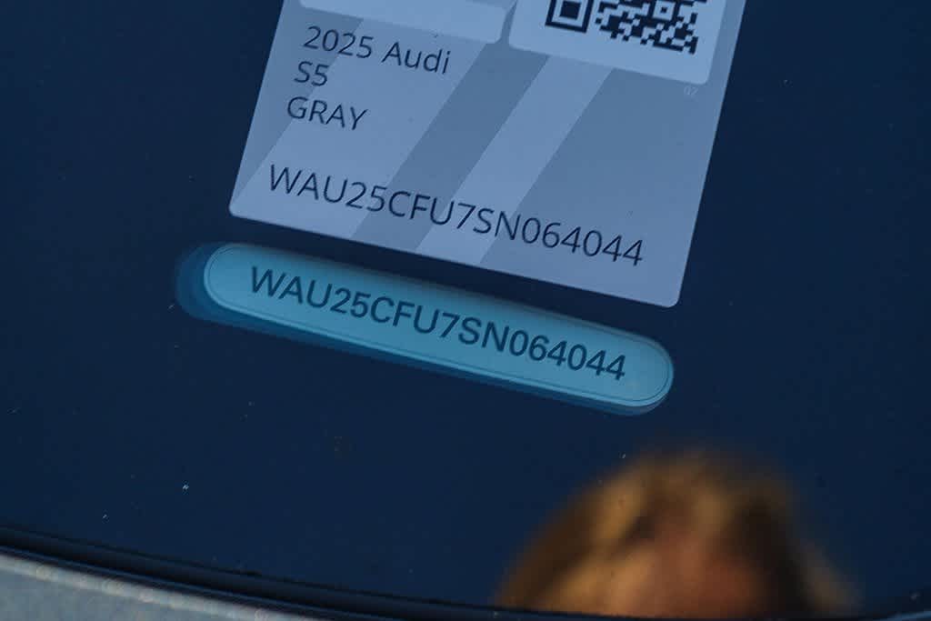 Thumbnail: 2025 Audi S5 - 32