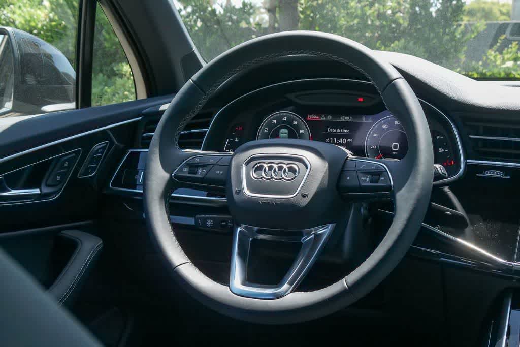 Thumbnail: 2026 Audi Q7 - 15