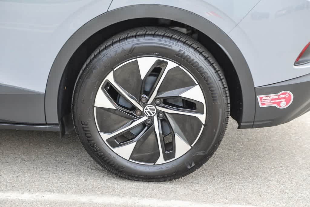 Thumbnail: 2022 Volkswagen ID.4 - 10