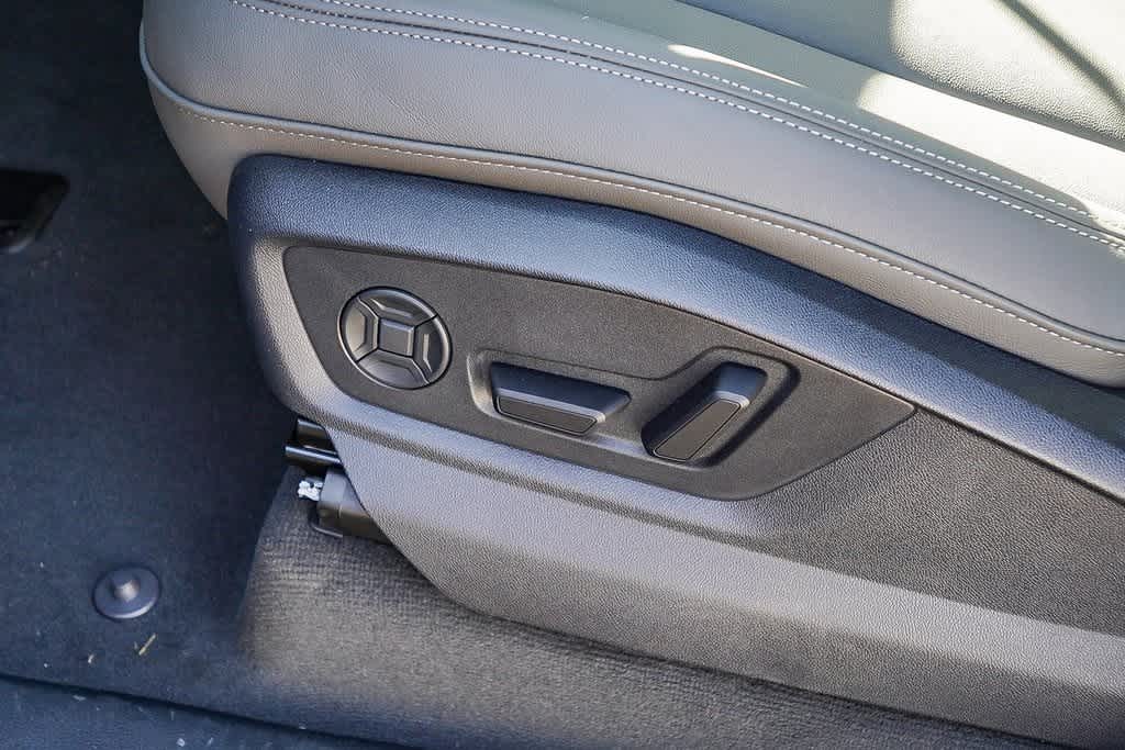 Thumbnail: 2026 Audi Q7 - 24