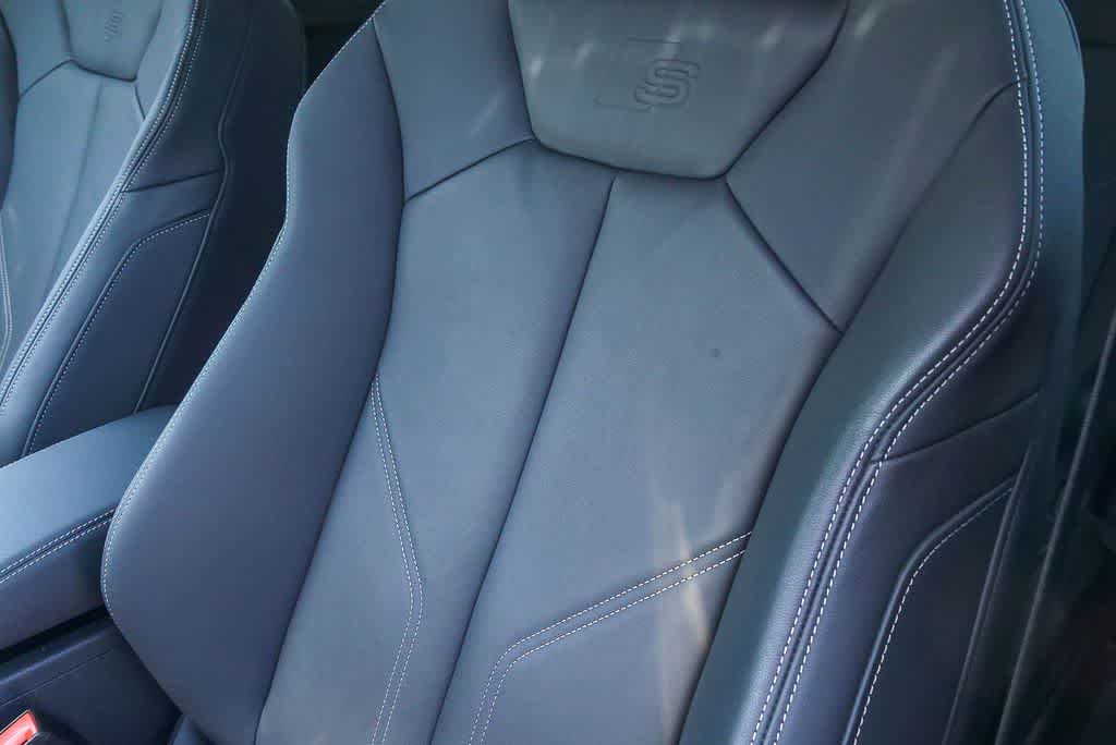 Thumbnail: 2025 Audi Q3 - 22