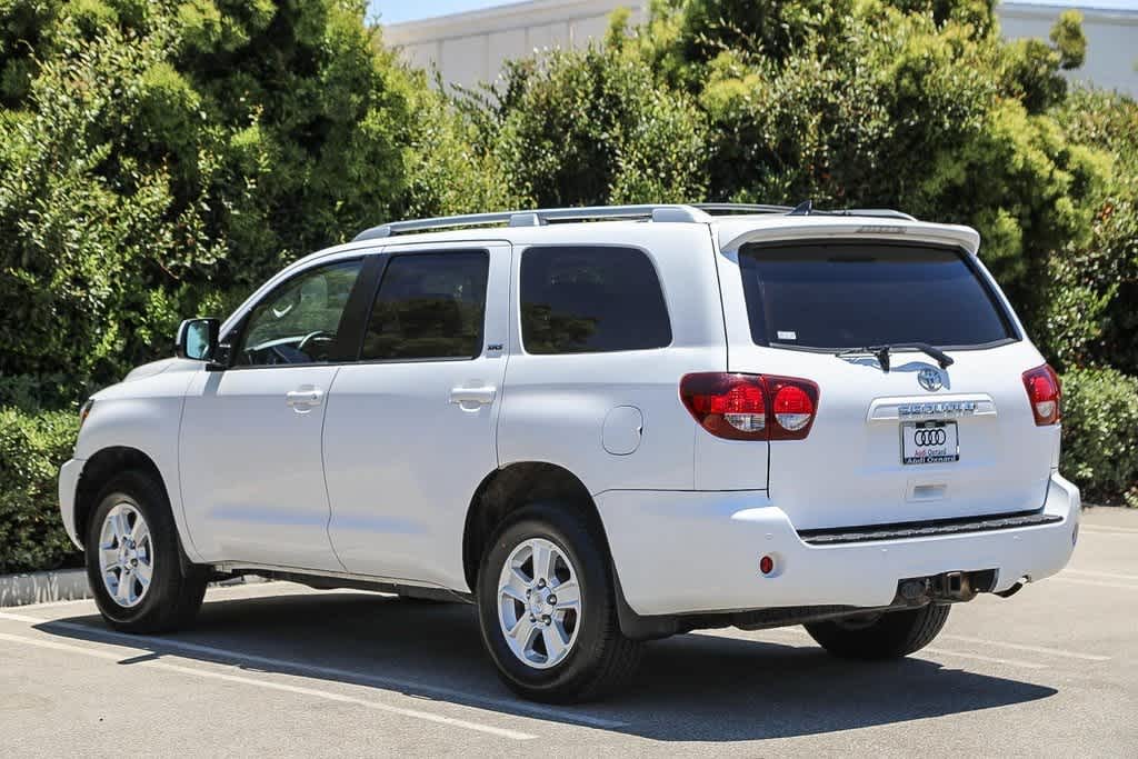 Thumbnail: 2019 Toyota Sequoia - 6