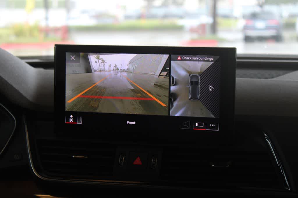 Thumbnail: 2022 Audi Q5 - 15