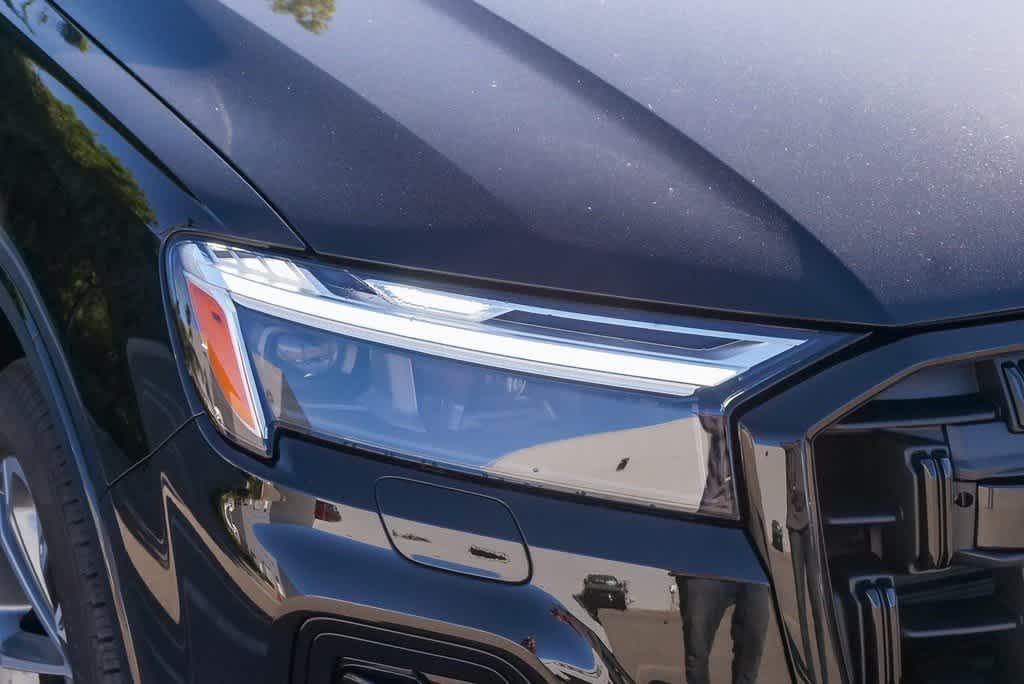 Thumbnail: 2026 Audi Q7 - 4