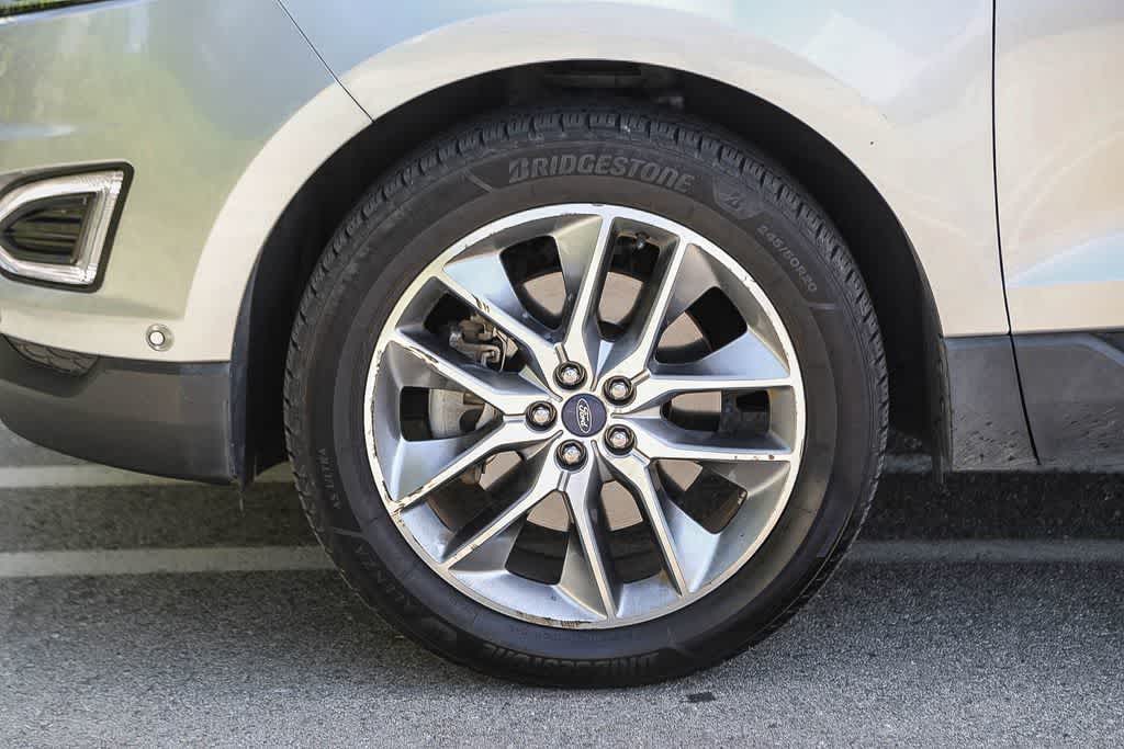 Thumbnail: 2018 Ford Edge - 8