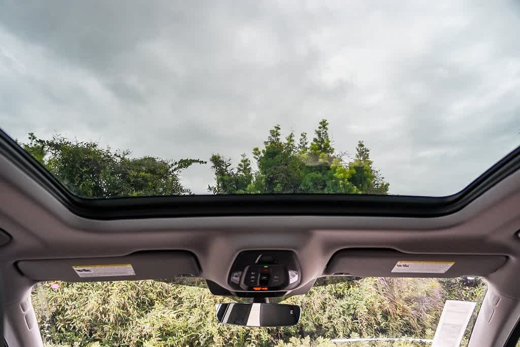 Thumbnail: 2025 Audi Q5 - 18