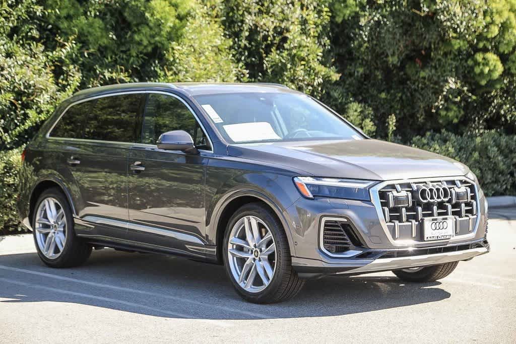 Thumbnail: 2025 Audi Q7 - 3