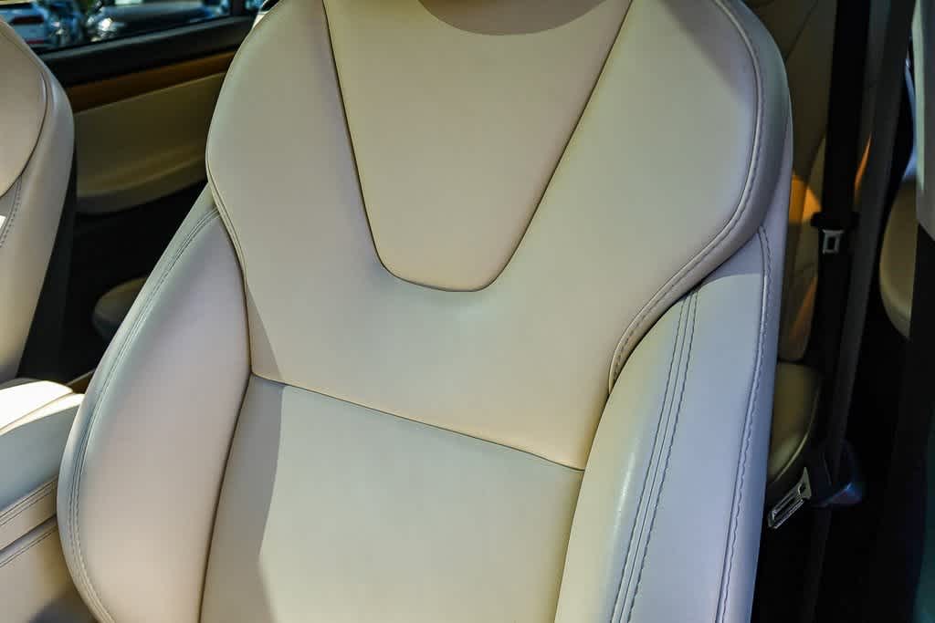 Thumbnail: 2019 Tesla Model X - 28