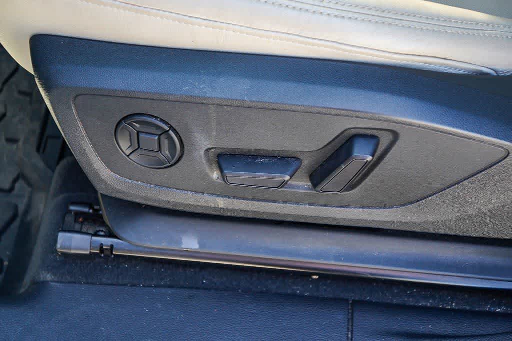 Thumbnail: 2022 Audi Q3 - 21