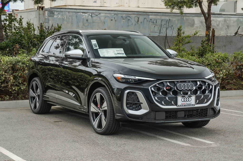 Thumbnail: 2026 Audi SQ5 - 3