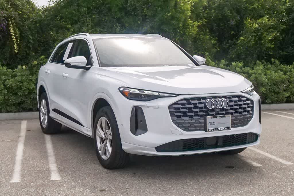 Thumbnail: 2025 Audi Q5 - 3