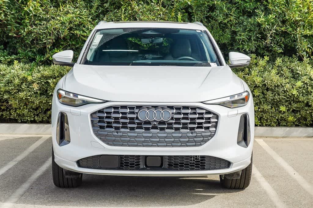 Thumbnail: 2025 Audi Q5 - 2