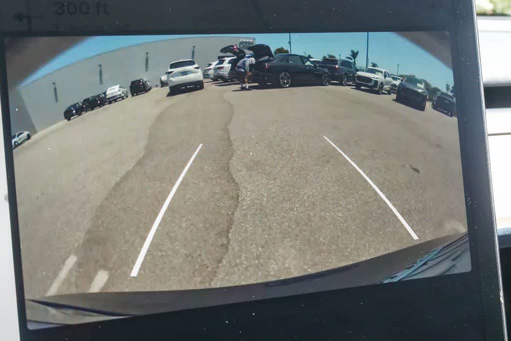 Thumbnail: 2023 Tesla Model 3 - 22