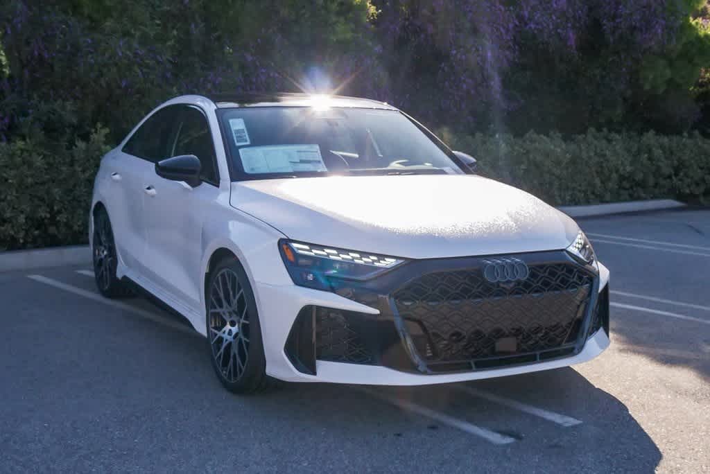 Thumbnail: 2026 Audi RS 3 - 3