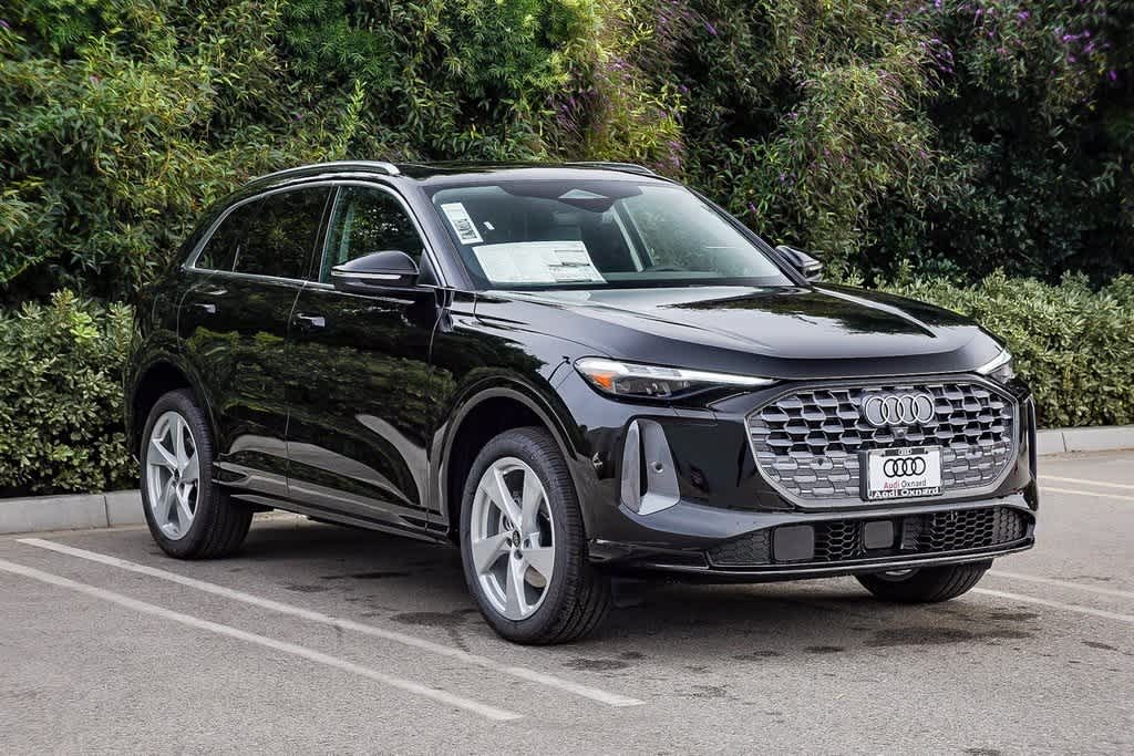 Thumbnail: 2025 Audi Q5 - 3