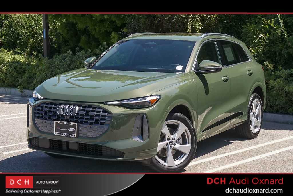 Thumbnail: 2025 Audi Q5 - 1