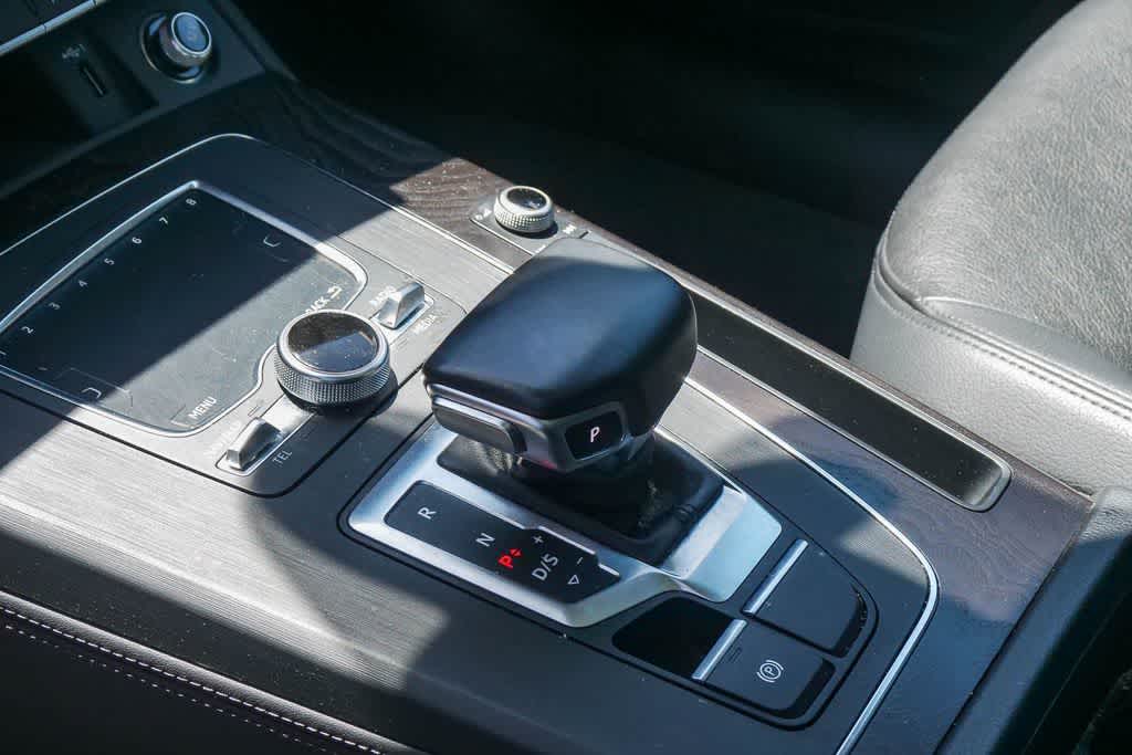 Thumbnail: 2020 Audi Q5 - 14