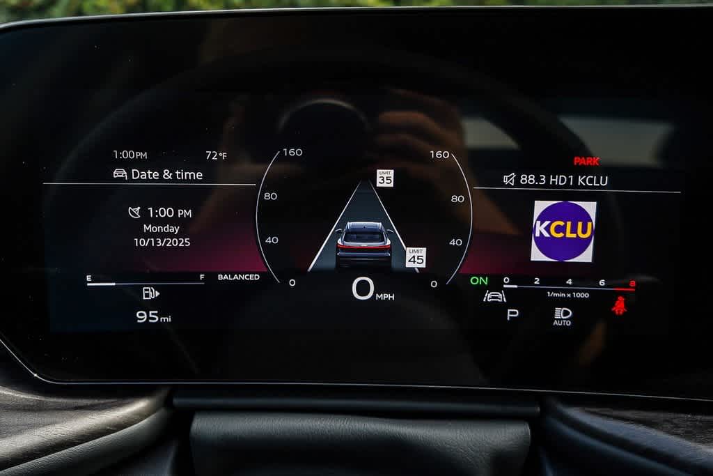 Thumbnail: 2025 Audi Q5 - 25