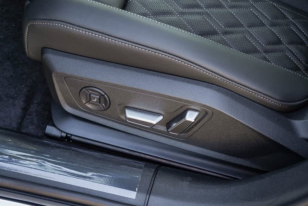 Thumbnail: 2025 Audi S5 - 24