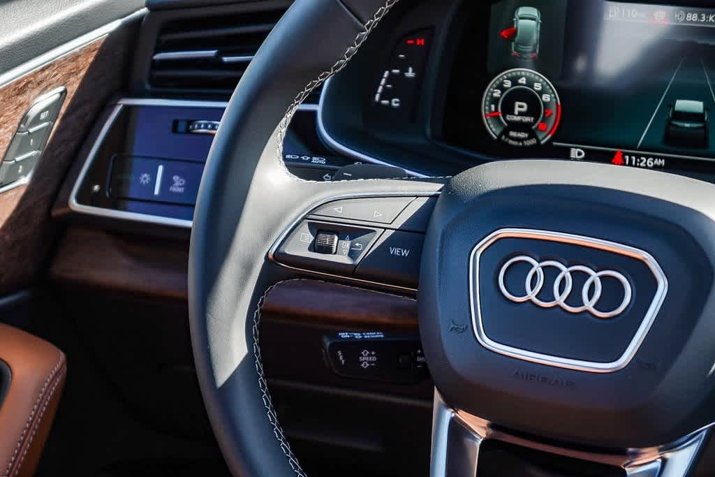 Thumbnail: 2026 Audi Q7 - 16