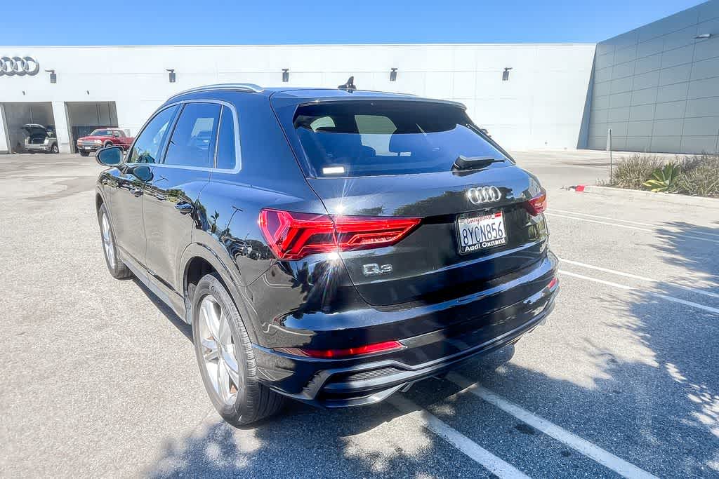 Thumbnail: 2022 Audi Q3 - 6