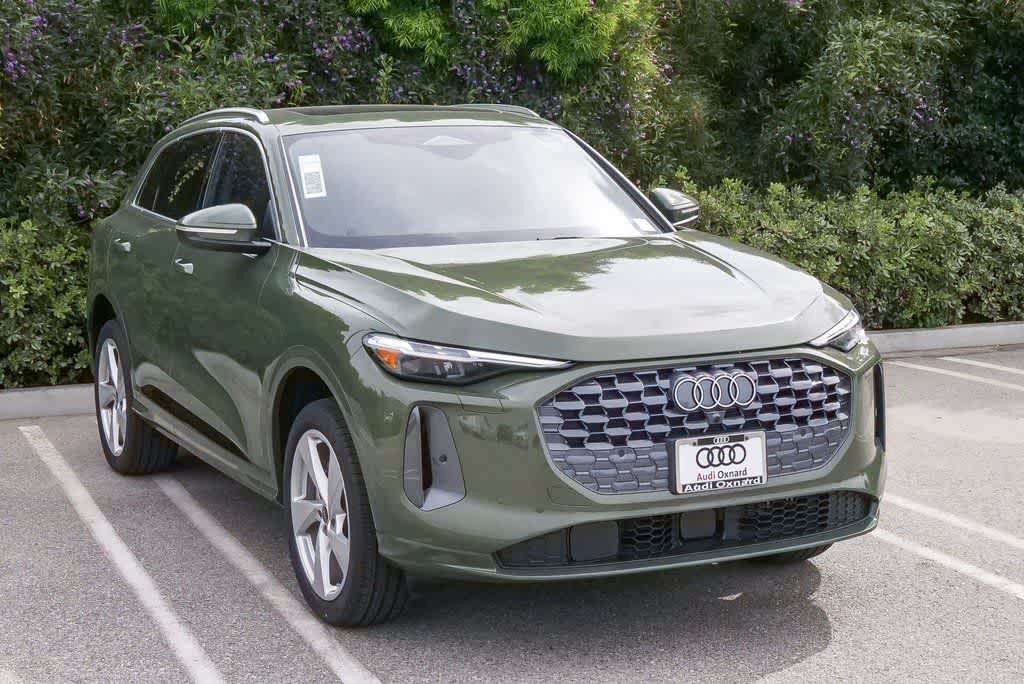 Thumbnail: 2025 Audi Q5 - 3