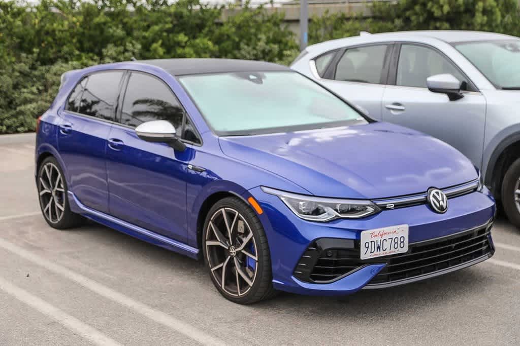 Thumbnail: 2023 Volkswagen Golf - 3