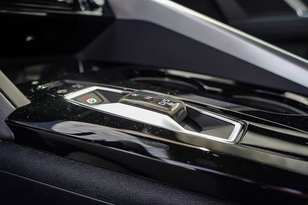 Thumbnail: 2025 Audi Q5 - 24