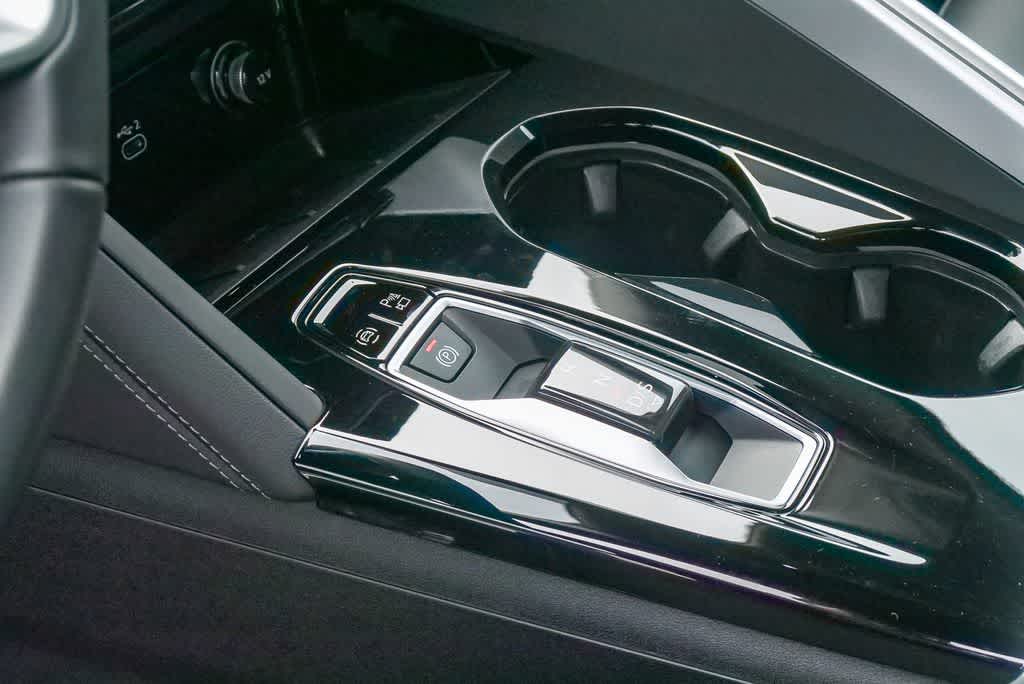 Thumbnail: 2025 Audi Q5 - 18