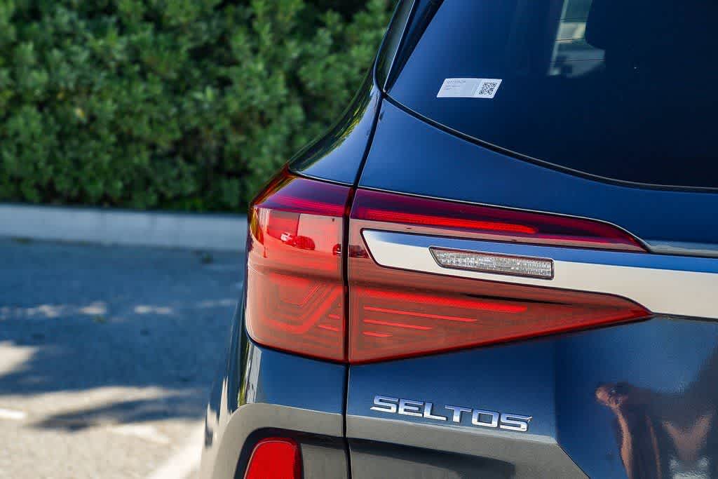 Thumbnail: 2021 Kia Seltos - 7