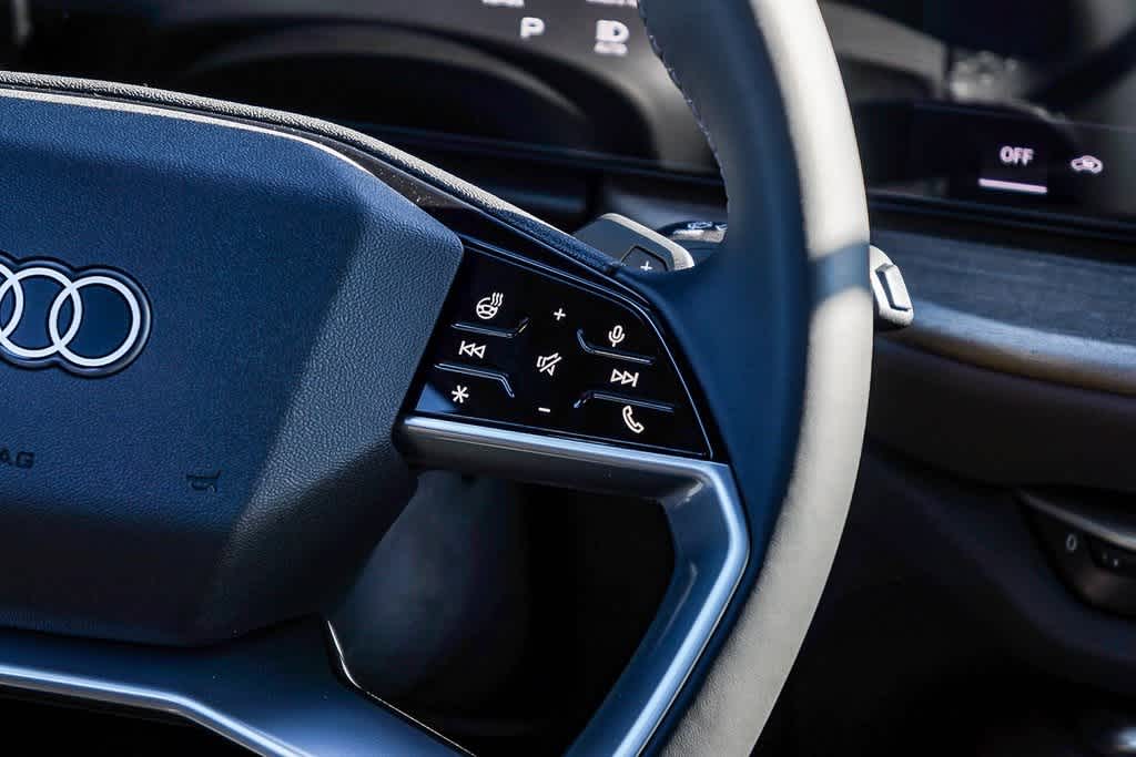 Thumbnail: 2025 Audi Q5 - 17