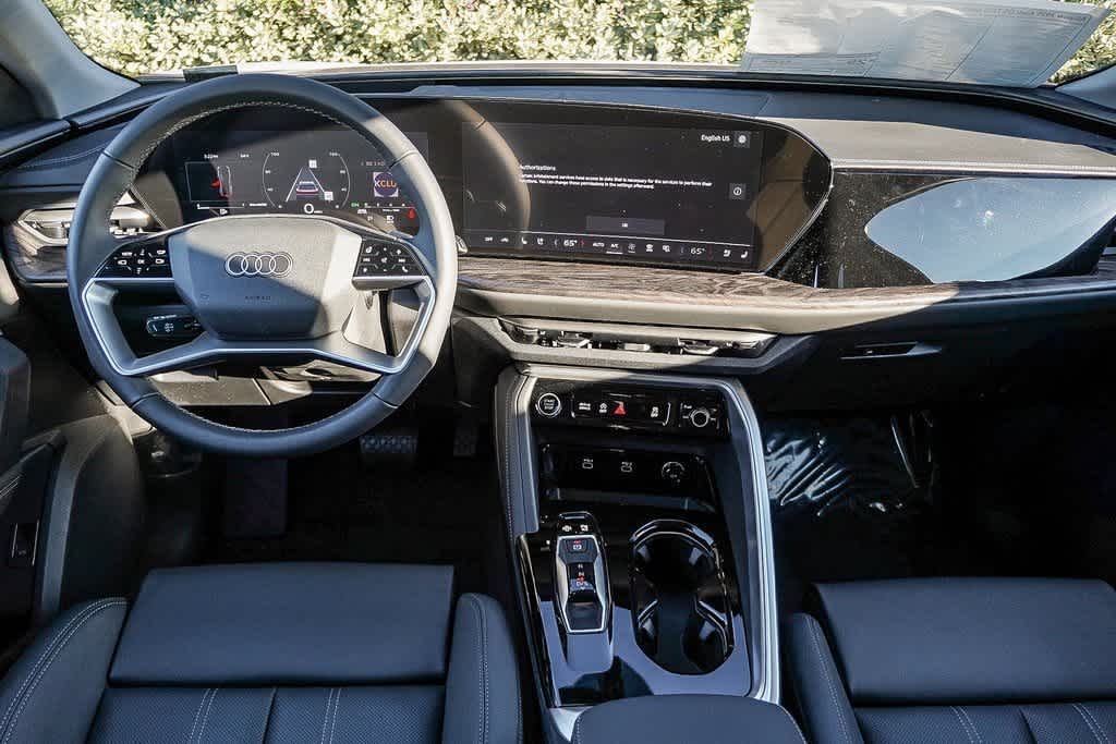 Thumbnail: 2025 Audi Q5 - 12