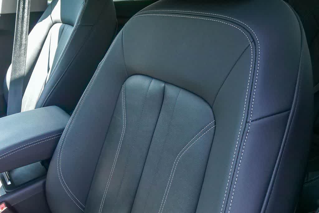 Thumbnail: 2022 Audi Q5 - 22