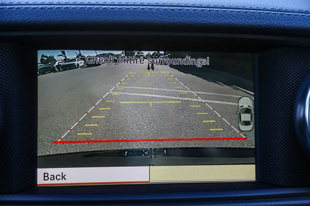 Thumbnail: 2013 Mercedes-Benz SL-Class - 23