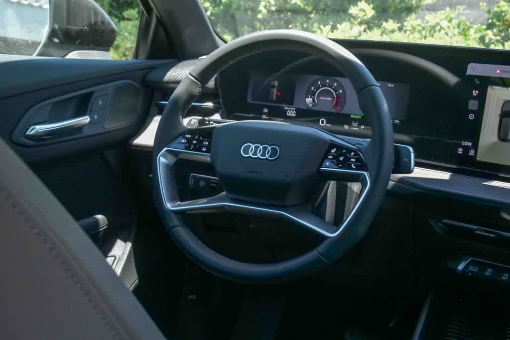 Thumbnail: 2026 Audi Q3 - 15