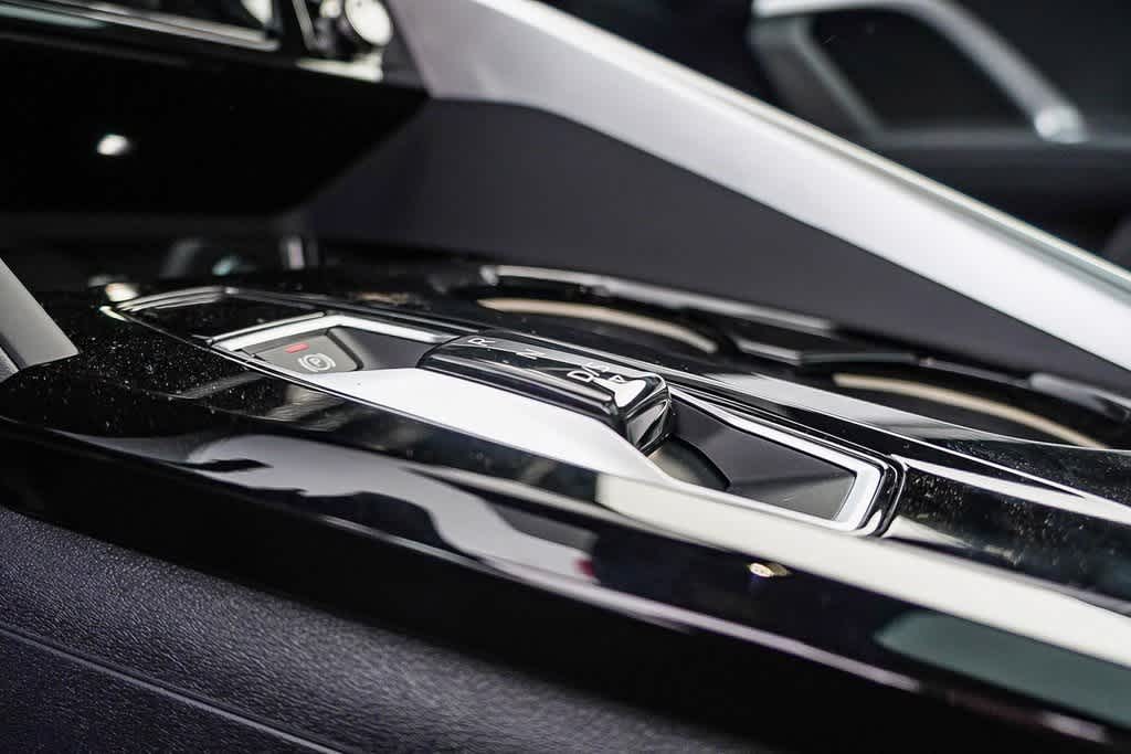 Thumbnail: 2025 Audi Q5 - 25